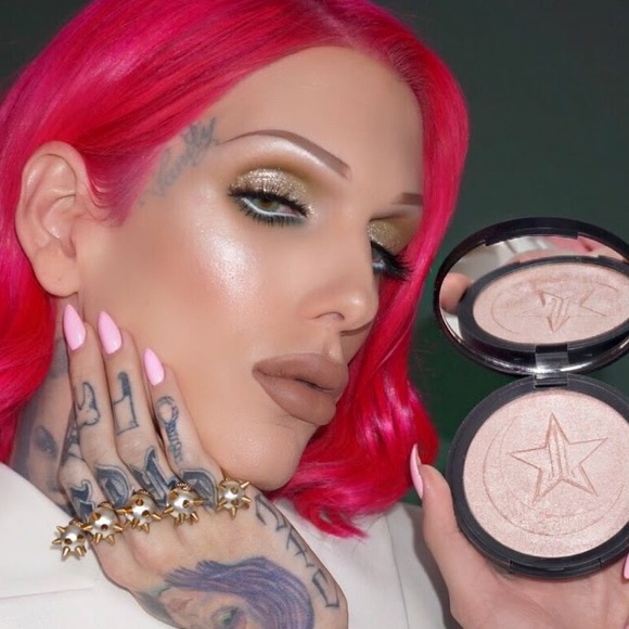 Jeffree Star x Manny Mua Eclipse Highlighter - Picture 3 of 8